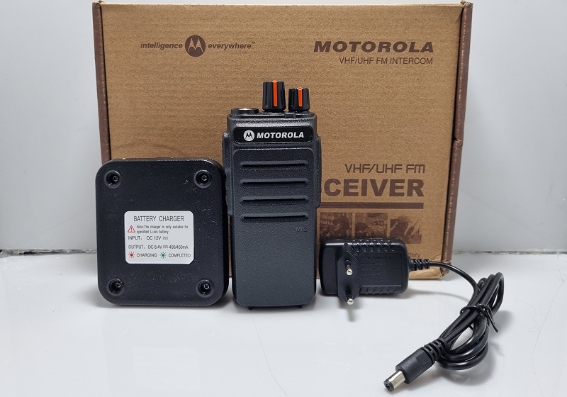 نمایندگی خرید فروش قیمت شارژر بیسیم موتورولا 7100plus_15w